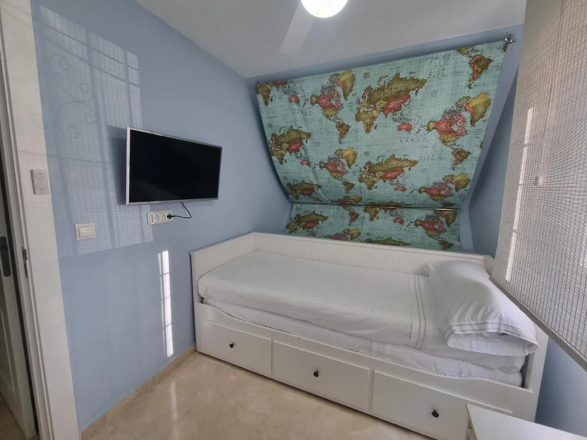 Precioso Apartamento En El Centro - 2 Habitaciones Torremolinos 0*,  Spain