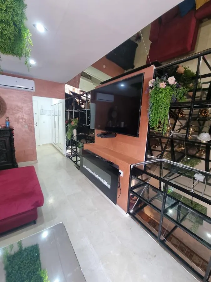 Precioso Apartamento En El Centro - 2 Habitaciones Torremolinos 0*,  Spain
